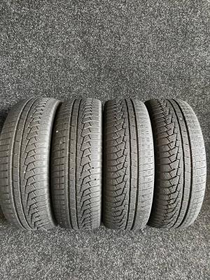Hankook Winter I*Cept Evo 2 W320 225/60 R18 104V XL остаток 6 мм