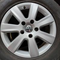 Volkswagen OEM 7P6601025 7,5x17 5x130 ET50 DIA71,6 (silver)
