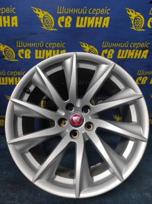 Jaguar OEM BW83-1007-AA 8,5x18 5x108 ET49 DIA63,4 (silver)