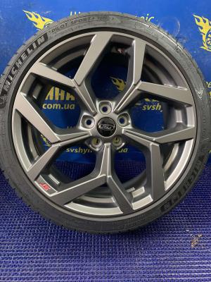 Ford OEM M1TJ-1007-BB 8x19 5x108 ET47,5 DIA63,4 (silver)