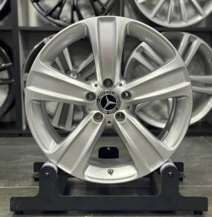 Mercedes OEM A2534012100 8x18 5x112 ET38 DIA66,6 (silver)