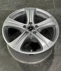 Mercedes OEM A2134011400 8x18 5x112 ET43 DIA66,6 (silver)