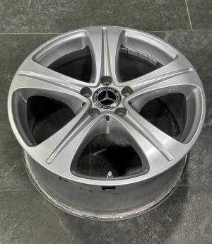 Mercedes OEM A2134011400 8x18 5x112 ET43 DIA66,6 (silver)