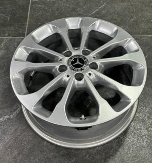 Mercedes OEM A1564011700 6,5x17 5x112 ET38 DIA66,6 (silver)