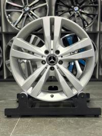 Mercedes OEM A1664010702 8x19 5x112 ET56 DIA66,6 (silver)