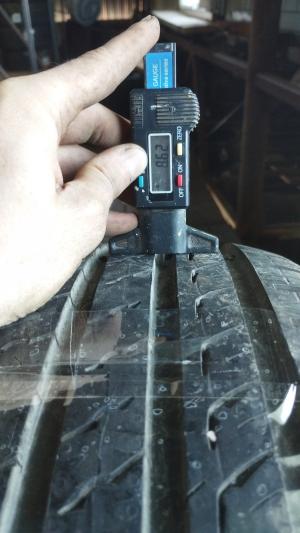Barum Bravuris 5 HM 225/55 R18 98V Demo остаток 8,5 мм