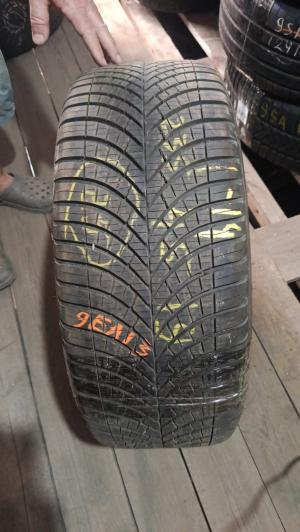 Goodyear Vector 4 Seasons 235/45 R19 99T XL Demo