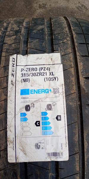Pirelli PZero 315/30 R21 остаток 8 мм