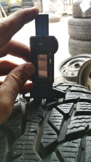 Nokian WR D4 215/60 R17 96H N0 остаток 7 мм
