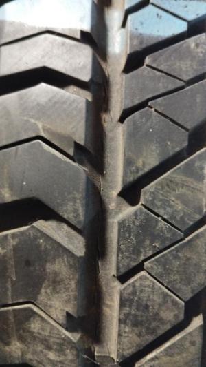 Bridgestone Dueler H/T 684 III 215/65 R16 98T остаток 7,5 мм