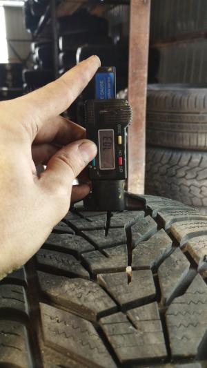 Hankook Winter I*Cept Evo3 X W330A 235/55 R18 100H остаток 7 мм