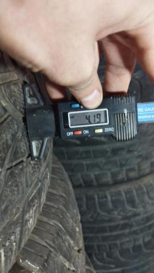 Dunlop SP Winter Sport 3D 215/60 R17C 104/102H остаток 6,5 мм