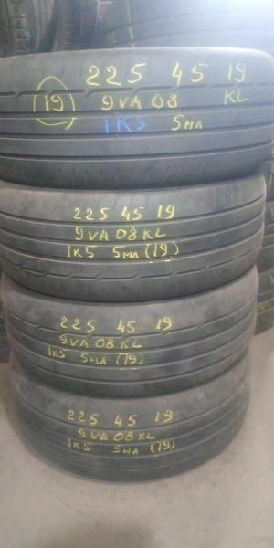 Dunlop SP Sport MAXX RT 225/45 ZR19 96W XL остаток 5 мм