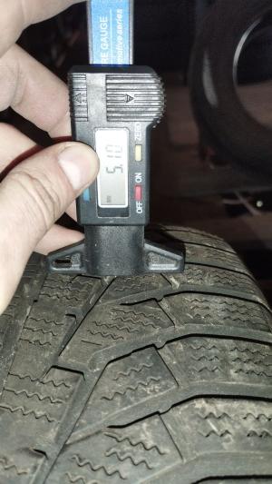 Hankook Winter I*Cept Evo 2 W320 215/55 R17 остаток 5 мм