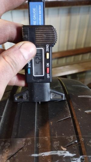 Continental ContiSportContact 3 215/40 R17 остаток 5,5 мм