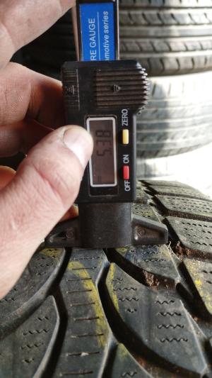 Bridgestone Blizzak LM-32 195/55 R16 остаток 5,5 мм