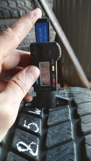 Barum Polaris 3 215/55 R16 остаток 5,5 мм