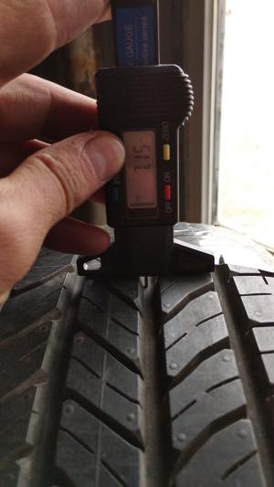 Bridgestone Potenza RE88 205/60 R15 Demo остаток 7 мм