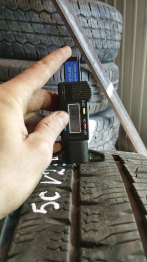 Continental VanContact 4Season 215/70 R15C S остаток 6 мм