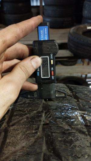 Uniroyal SnowMax 2 225/65 R16C 112/110R остаток 7,5 мм