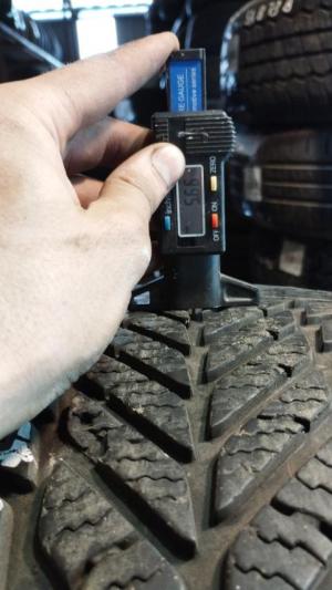 Goodyear UltraGrip 5 215/65 R15 остаток 5,5 мм