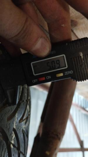 Goodyear UltraGrip 7 185/65 R15  остаток 5 мм