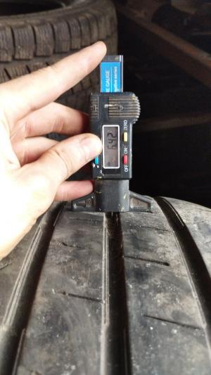 Continental ContiVanContact 200 215/65 R16C 109/107R остаток 6,5 мм