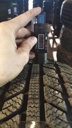 Jinyu YW51 205/60 R16 96H XL Demo остаток 8 мм