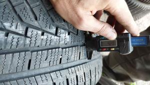 Hankook Winter I*Cept Evo 2 W320 225/45 R18 95V XL остаток 4,5 мм