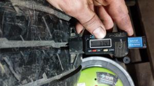 Continental Vanco 2 215/75 R16C 113/111R Demo остаток 8 мм