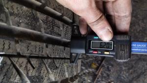 Bridgestone Blizzak LM-30 205/55 R16 91H остаток 6,5 мм