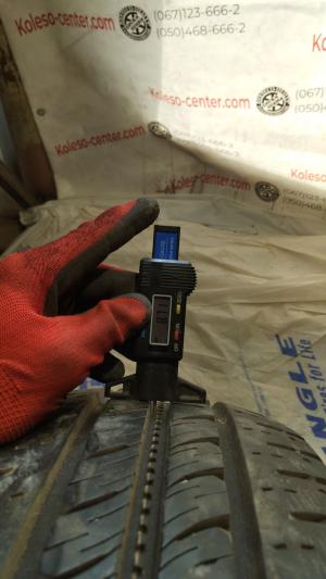 Syron Merkep 2 225/75 R16C 116/114T Demo остаток 9 мм