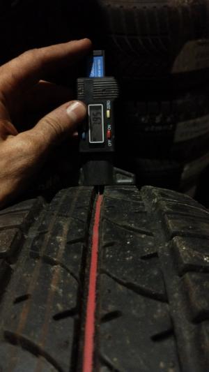 Firestone FireHawk 700 185/65 R15 88H остаток 8 мм