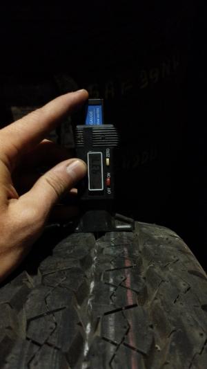 Bridgestone R623 195/80 R15C 106/104S остаток 9,5 мм