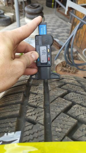 Continental ContiWinterContact TS 850P 235/65 R17 104H остаток 8 мм