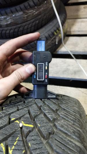 Continental WinterContact TS 860 185/60 R15 84T остаток 7 мм