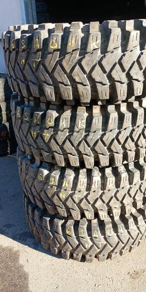 Maxxis M8060 Trepador Competition 325/80 R16 Demo остаток 11,5 мм