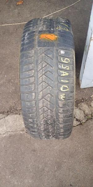 Pirelli Winter Sottozero 3 245/45 R19 R остаток 5 мм