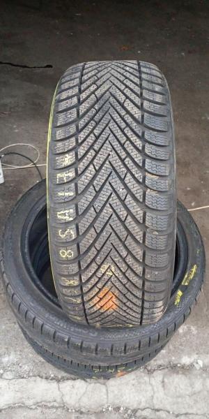 Pirelli Powergy Winter 225/40 R18 Demo остаток 9,5 мм