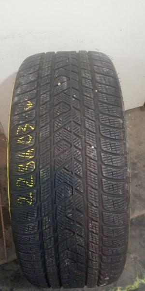 Pirelli Scorpion Winter 275/40 R22 остаток 7 мм