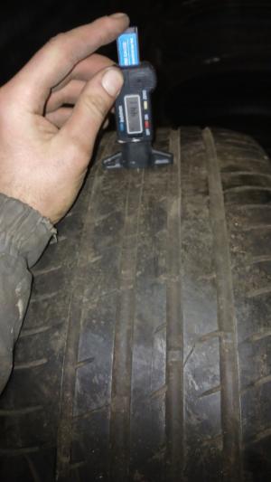 Nexen NFera SU1 215/55 R17 94V остаток 5 мм