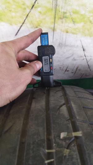 Bridgestone Dueler H/P Sport 225/60 R18 100V остаток 5,5 мм
