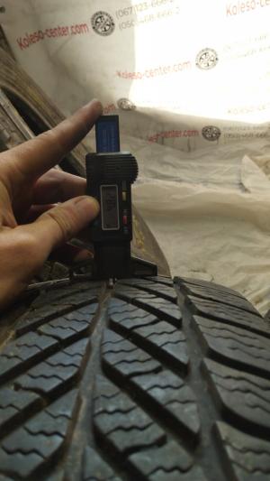 Goodyear UltraGrip 5 215/65 R15 96T остаток 5 мм