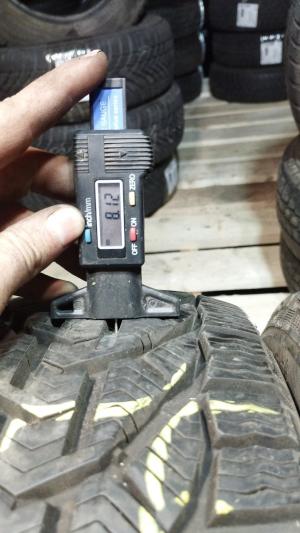 Sebring Snow 195/60 R15 88T остаток 8 мм