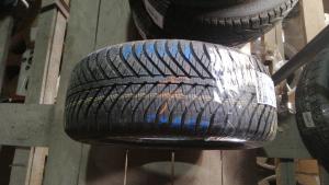 Goodyear Vector 4 Seasons 215/55 R16 97V XL