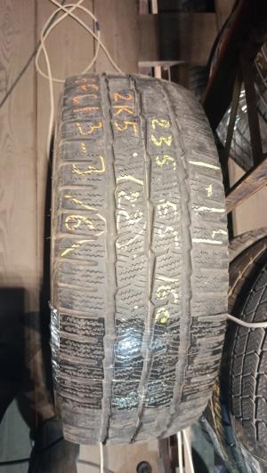 Toyo Observe Van 235/65 R16C 115/113S остаток 6 мм