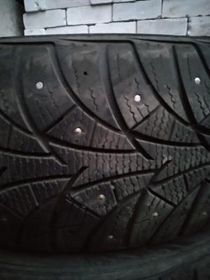 Росава Snowgard 215/60 R16 95T (шип) остаток 5 мм