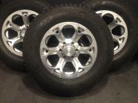 Racing Wheels H-276 8x17 6x139,7 ET 20